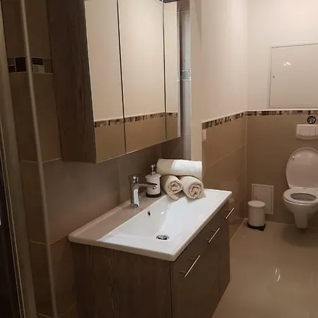 Apartman K40 *